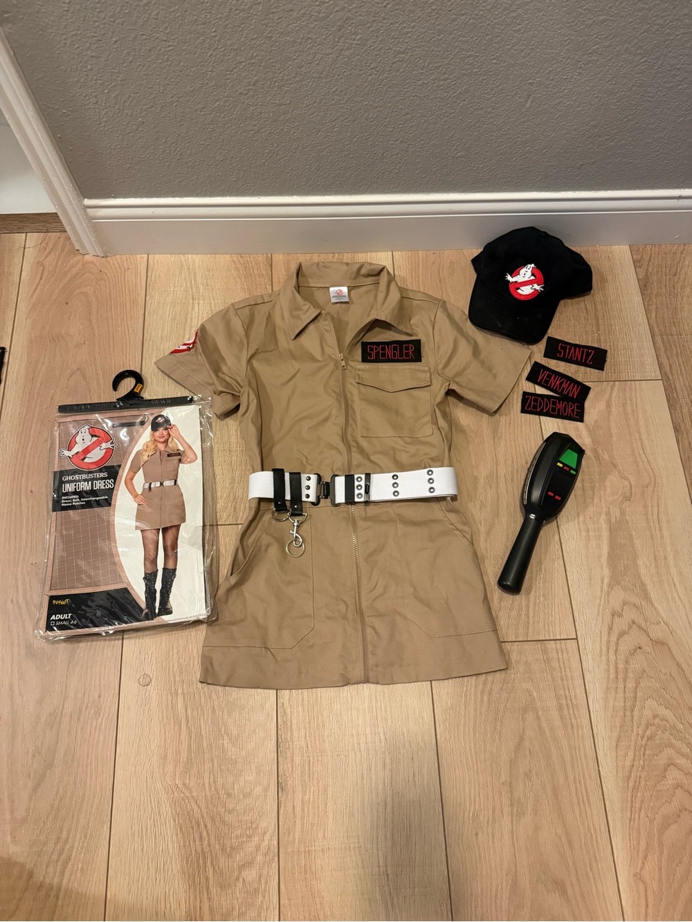 🖤 👻 Sexy Ghostbusters Halloween Costume – FULL SET – Size Small - Picture 2 of 11